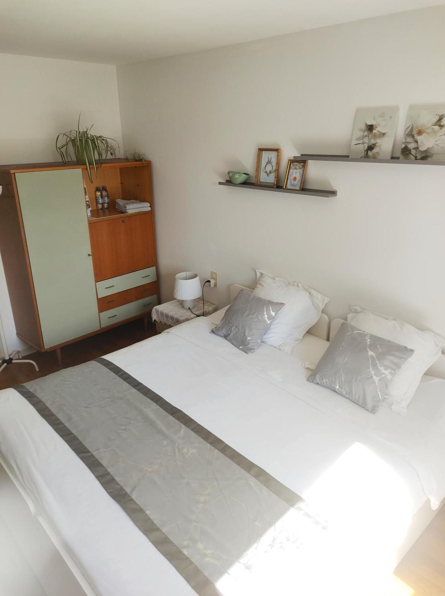 Les Deux Sources Hotel Saint-Laurent-en-Royans Room photo